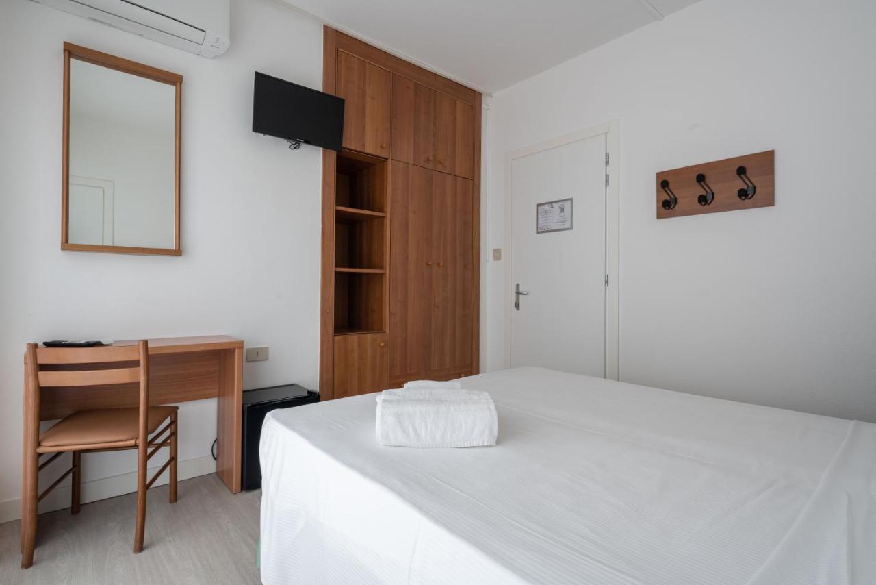 Hotel Boston 3 Stelle Superior Frontemare Lido di Jesolo Exteriör bild