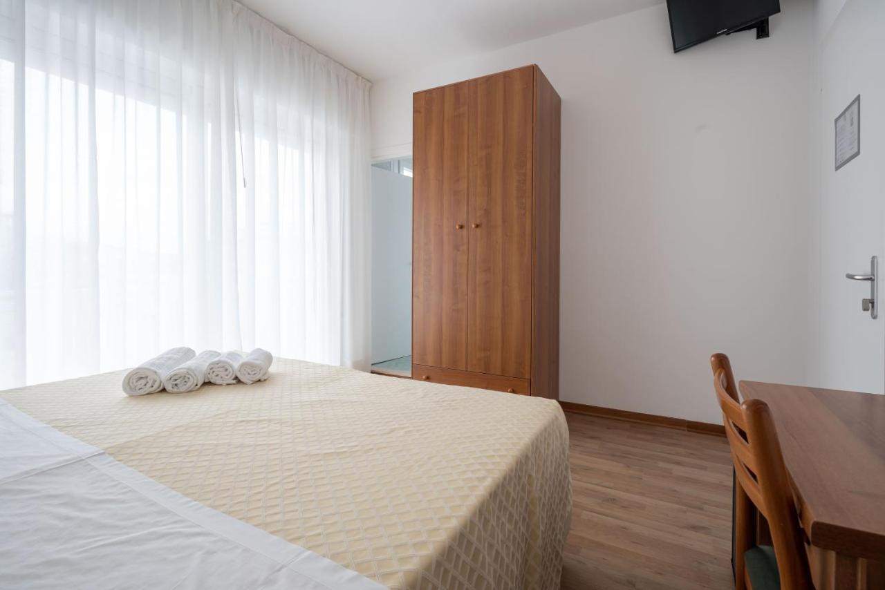 Hotel Boston 3 Stelle Superior Frontemare Lido di Jesolo Exteriör bild