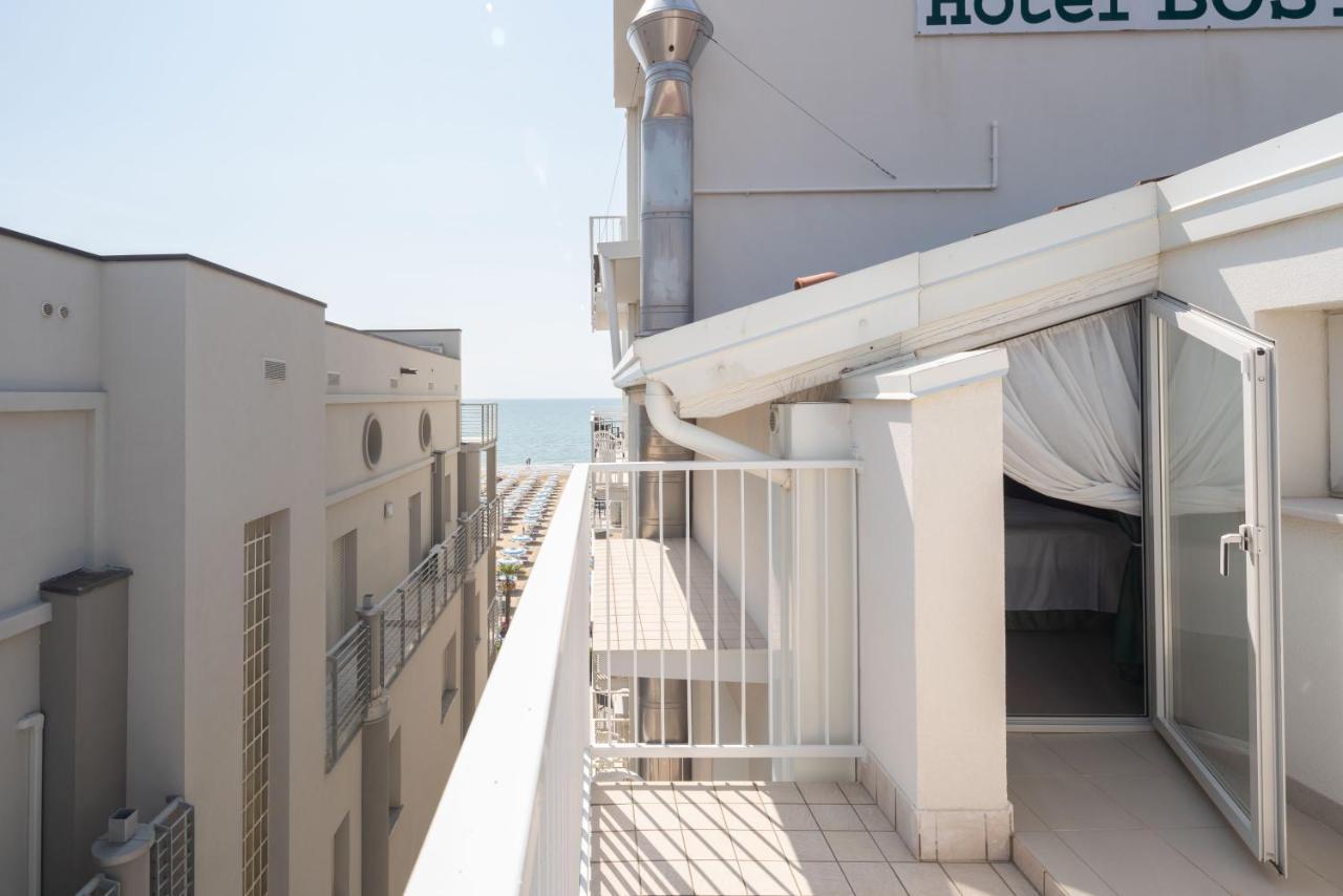 Hotel Boston 3 Stelle Superior Frontemare Lido di Jesolo Exteriör bild